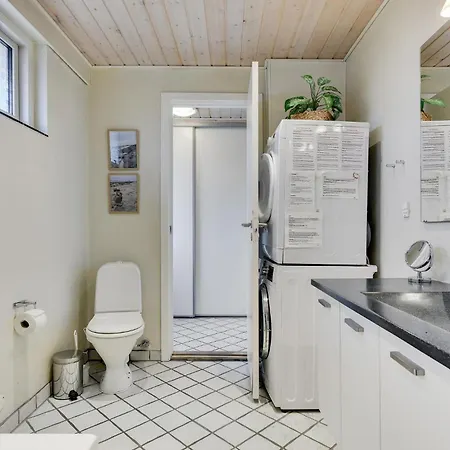 Semesterbostad Gorgeous In Sydals With Wifi