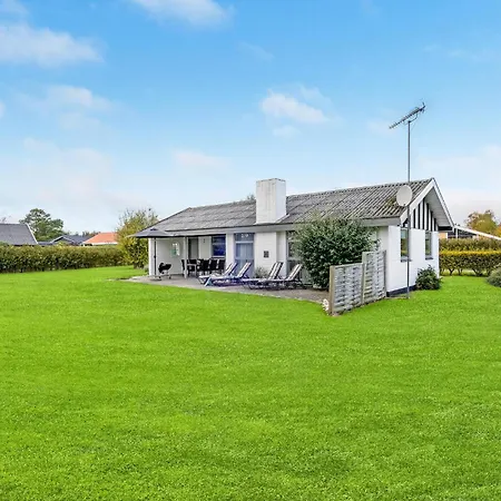 Semesterbostad Gorgeous In Sydals With Wifi