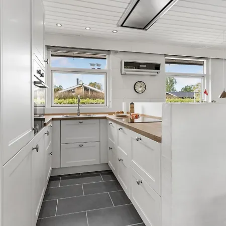 Semesterbostad Gorgeous In Sydals With Wifi